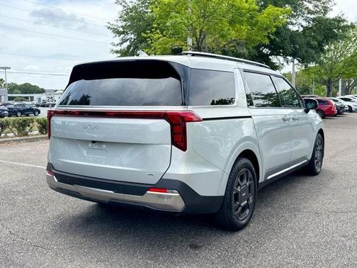 2025 Kia Carnival Hybrid SX
