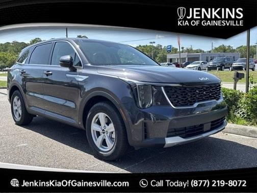 2025 Kia Sorento LX