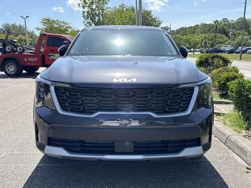 2025 Kia Sorento LX