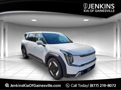 2026 Kia EV9 Light Long Range