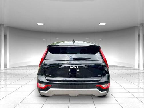 2025 Kia Niro LX