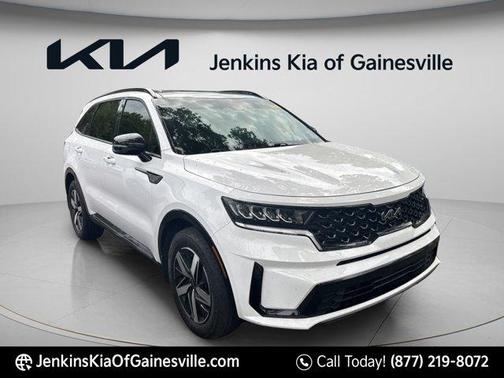 Glacial White Pearl 2023 Kia Sorento S