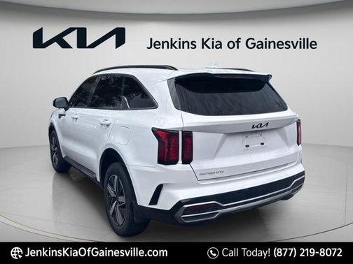 Glacial White Pearl 2023 Kia Sorento S