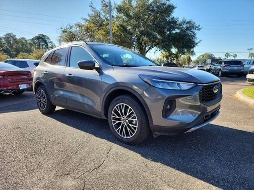 2025 Ford Escape PHEV