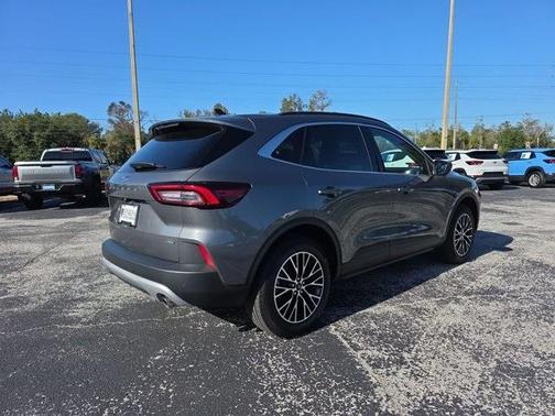 2025 Ford Escape PHEV