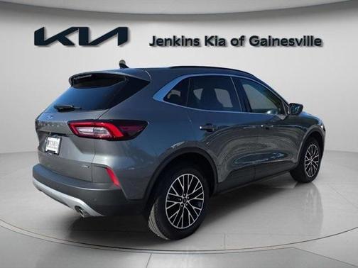 2025 Ford Escape PHEV