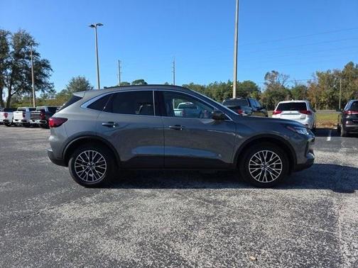 2025 Ford Escape PHEV