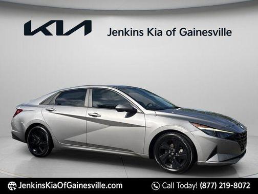 Metal 2021 Hyundai ELANTRA SEL