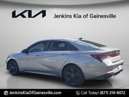 Metal 2021 Hyundai ELANTRA SEL