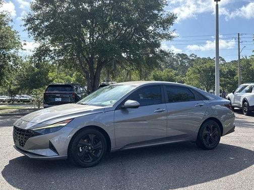 Metal 2021 Hyundai ELANTRA SEL