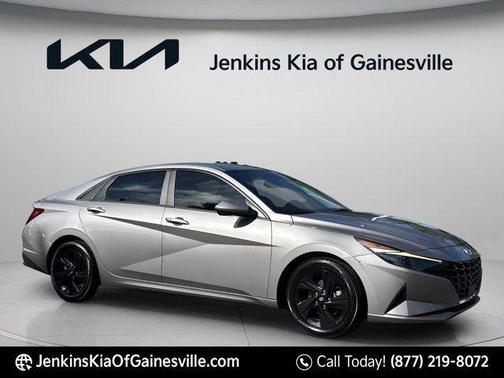 Metal 2021 Hyundai ELANTRA SEL