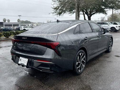 2025 Kia K5 EX