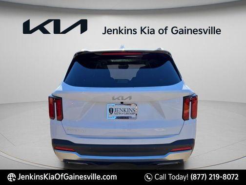 Glacial White Pearl 2026 Kia Sorento EX