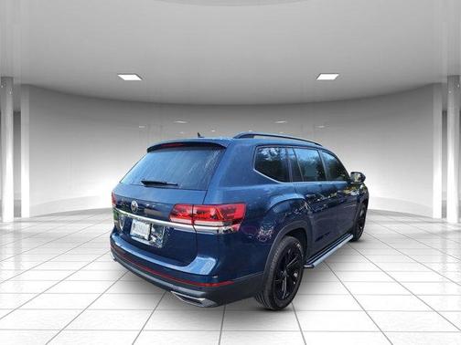 2022 Volkswagen Atlas 2.0T SE w/Technology