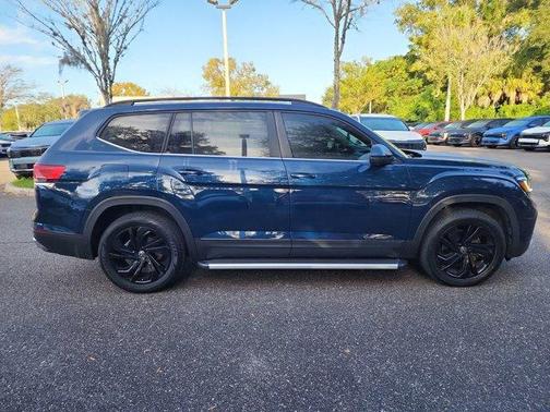 2022 Volkswagen Atlas 2.0T SE w/Technology
