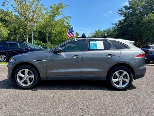2018 Jaguar F-PACE 25t Premium