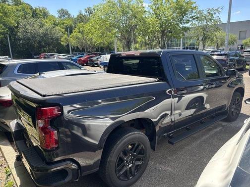 Dark Ash Metallic 2022 Chevrolet Silverado 1500 Custom