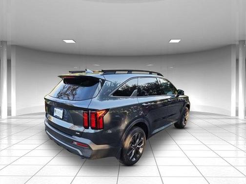 2023 Kia Sorento X-Line EX
