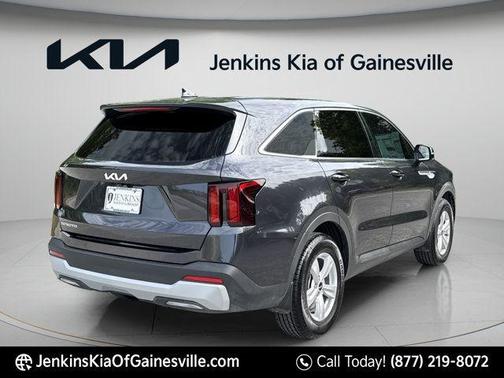 Metal 2026 Kia Sorento LX