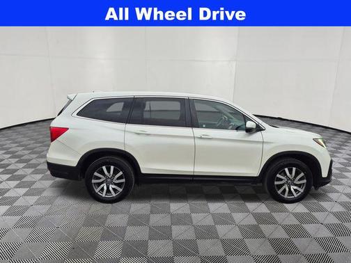 White 2019 Honda Pilot EX-L