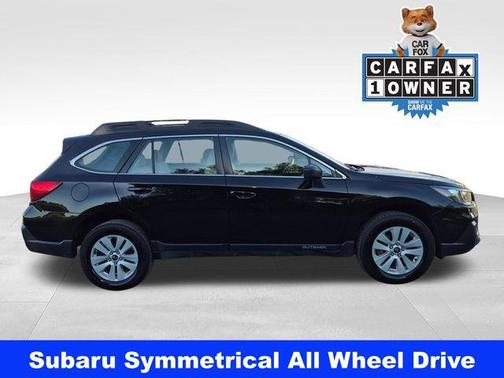 Crystal Black Silica 2019 Subaru Outback 2.5i