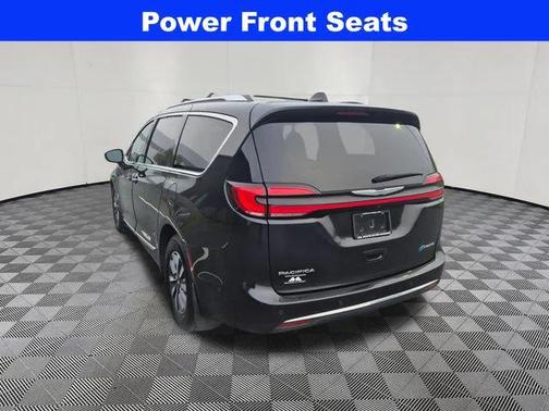 2021 Chrysler Pacifica Hybrid Limited