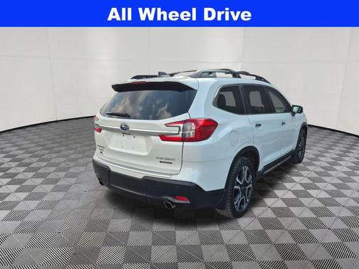 Crystal White Pearl 2023 Subaru Ascent Touring 7-Passenger