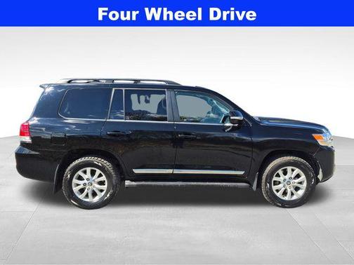 Midnight Black Metallic 2019 Toyota Land Cruiser Base