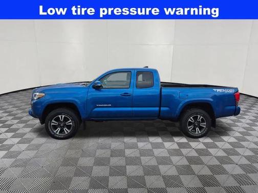 2016 Toyota Tacoma TRD Sport