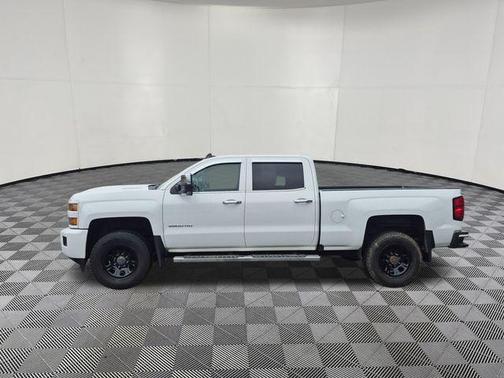 Summit White 2017 Chevrolet Silverado 2500 LTZ