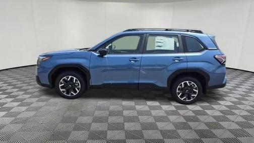 2025 Subaru Forester Base