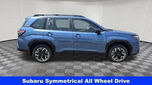 2025 Subaru Forester Base