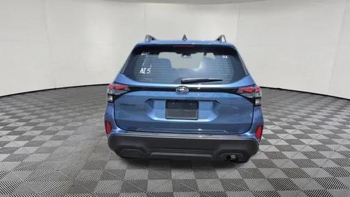 2025 Subaru Forester Base