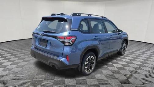 2025 Subaru Forester Base