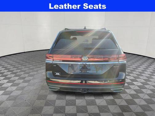 2025 Volkswagen Atlas 2.0T SE w/Technology 4MOTION