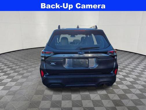 2025 Subaru Forester Base
