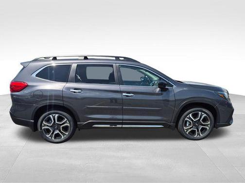 Magnetite Gray 2026 Subaru Ascent Touring 7-Passenger