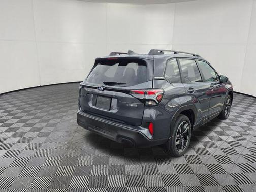 2025 Subaru Forester Hybrid Premium