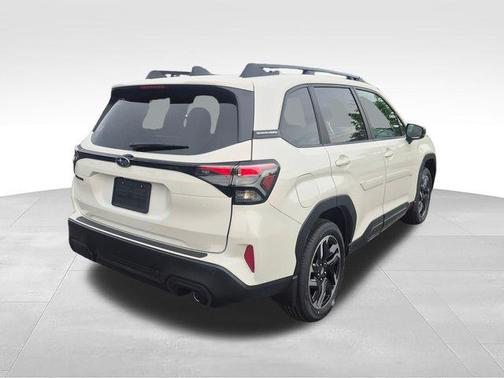 Crystal White Pearl 2026 Subaru Forester Limited