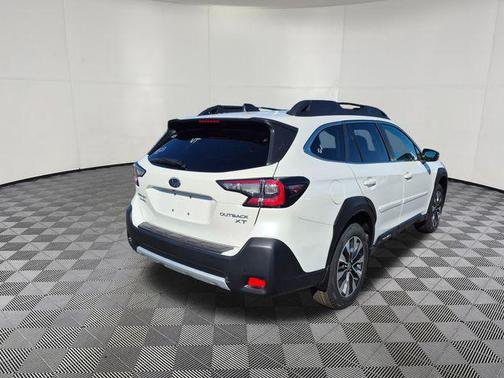 2025 Subaru Outback Limited XT