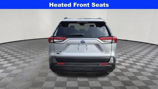 2019 Toyota RAV4 Hybrid XLE