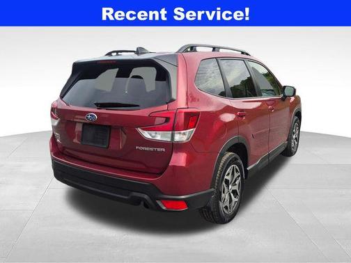 Crimson Red Pearl 2024 Subaru Forester Premium