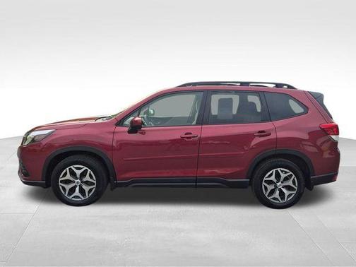 Crimson Red Pearl 2024 Subaru Forester Premium