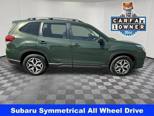 2022 Subaru Forester Premium