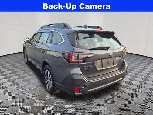 2021 Subaru Outback Base