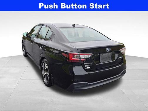 Crystal Black Silica 2025 Subaru Legacy Premium