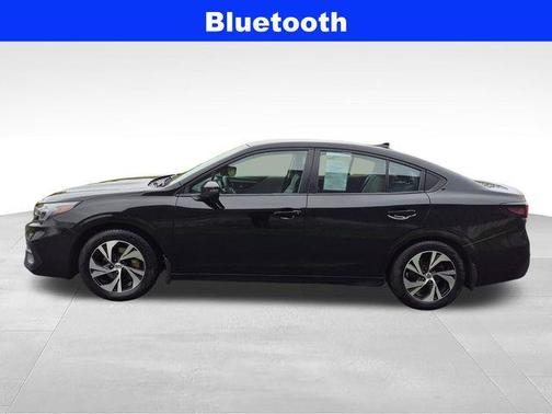 Crystal Black Silica 2025 Subaru Legacy Premium