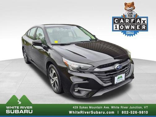 Crystal Black Silica 2025 Subaru Legacy Premium