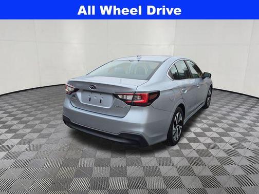 Ice Silver Metallic 2020 Subaru Legacy Premium