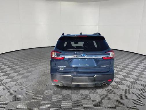 2023 Subaru Ascent Premium 8-Passenger
